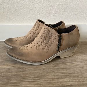 Free people low heel tan leather ankle bootie